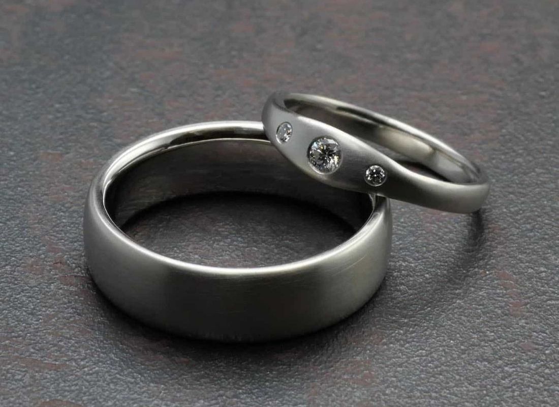 zwei schöne Eheringe nach Eheringe anfertigen lassen